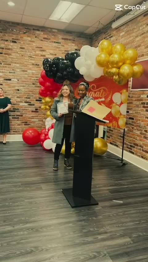 VIDEO-2025-12-22-11-03-3119883c2d33c04584.mov